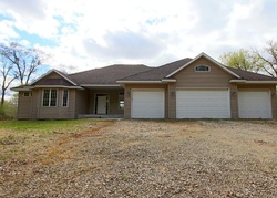 Bank Foreclosures in WELCH, MN