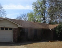 Bank Foreclosures in POTEAU, OK