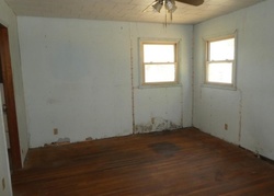 Bank Foreclosures in LOAMI, IL