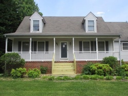 Bank Foreclosures in FOREST, VA