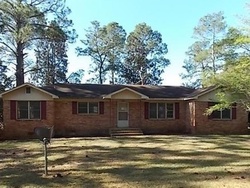 Bank Foreclosures in SWAINSBORO, GA