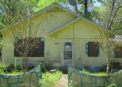 Bank Foreclosures in FERRIDAY, LA