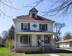 Bank Foreclosures in WAHPETON, ND