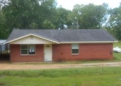 Bank Foreclosures in HOLCOMB, MS