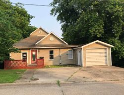 Bank Foreclosures in ANNA, IL