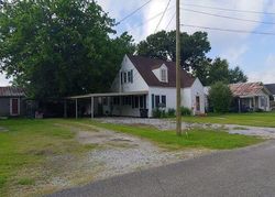 Bank Foreclosures in BREAUX BRIDGE, LA