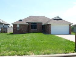 Bank Foreclosures in NIXA, MO