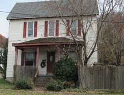 Bank Foreclosures in WELLSBURG, WV