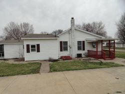 Bank Foreclosures in ALEXIS, IL