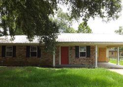 Bank Foreclosures in FERRIDAY, LA