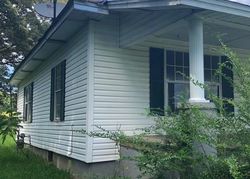 Bank Foreclosures in BLUE SPRINGS, MS