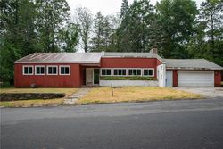 Bank Foreclosures in LINCOLN, RI