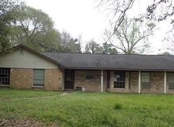 Bank Foreclosures in SPLENDORA, TX