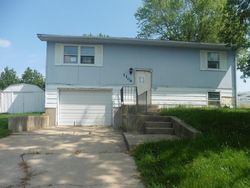 Bank Foreclosures in CENTERVILLE, IA