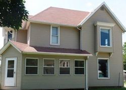 Bank Foreclosures in ELDORA, IA