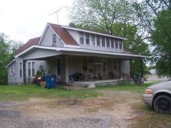 Bank Foreclosures in FRIENDSHIP, TN