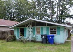 Bank Foreclosures in LAKE WACCAMAW, NC