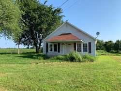 Bank Foreclosures in CROFTON, KY