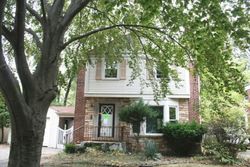 Bank Foreclosures in RIVER FOREST, IL