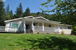 Bank Foreclosures in GOLD BEACH, OR