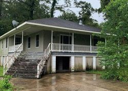 Bank Foreclosures in CHAUVIN, LA