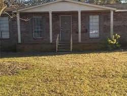 Bank Foreclosures in ELMORE, AL