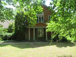 Bank Foreclosures in BARRINGTON, NH