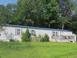 Bank Foreclosures in RAYMOND, NH