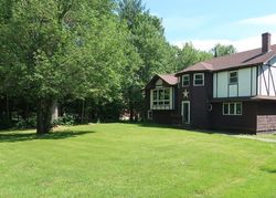 Bank Foreclosures in CLINTON, ME