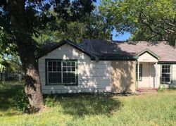 Bank Foreclosures in ENNIS, TX