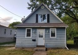 Bank Foreclosures in COLFAX, IA