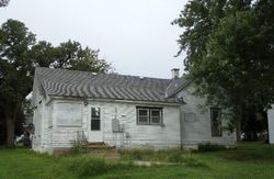 Bank Foreclosures in MAITLAND, MO