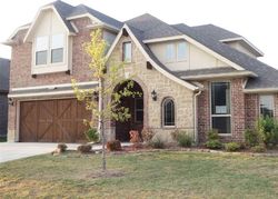 Bank Foreclosures in WAXAHACHIE, TX