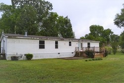 Bank Foreclosures in GLEASON, TN