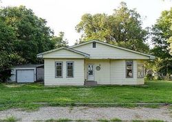 Bank Foreclosures in COUNCIL GROVE, KS