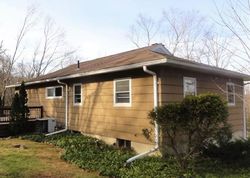 Bank Foreclosures in BETHANY, CT