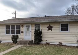 Bank Foreclosures in HIAWATHA, IA