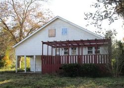 Bank Foreclosures in LESLIE, GA