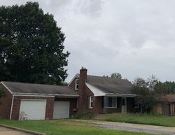 Bank Foreclosures in LOUISVILLE, OH