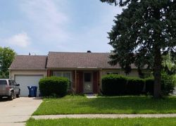 Bank Foreclosures in ADDISON, IL