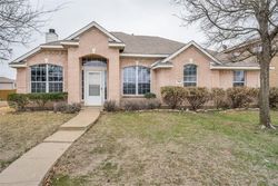 Bank Foreclosures in CEDAR HILL, TX