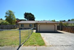 Bank Foreclosures in MCKINLEYVILLE, CA