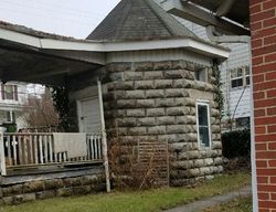 Bank Foreclosures in SHINNSTON, WV