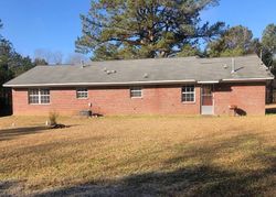 Bank Foreclosures in CEDARBLUFF, MS