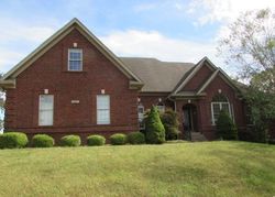 Bank Foreclosures in CRESTWOOD, KY