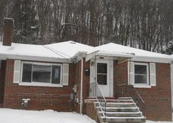 Bank Foreclosures in BLUEFIELD, WV