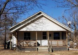 Bank Foreclosures in GARNETT, KS