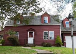 Bank Foreclosures in TAFTVILLE, CT