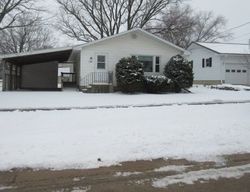 Bank Foreclosures in STRAWBERRY POINT, IA