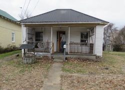 Bank Foreclosures in RAVENSWOOD, WV